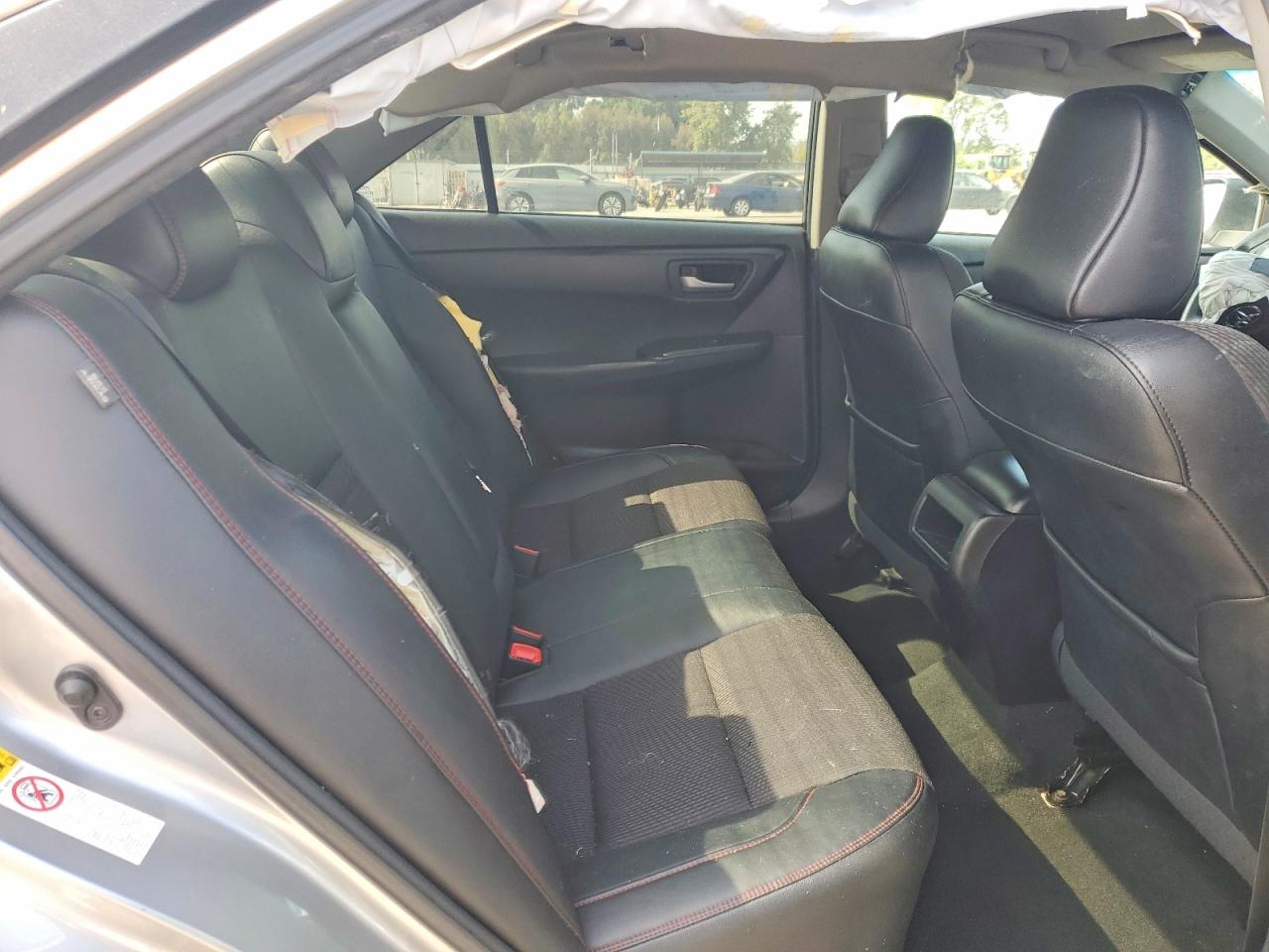 2016 TOYOTA CAMRY