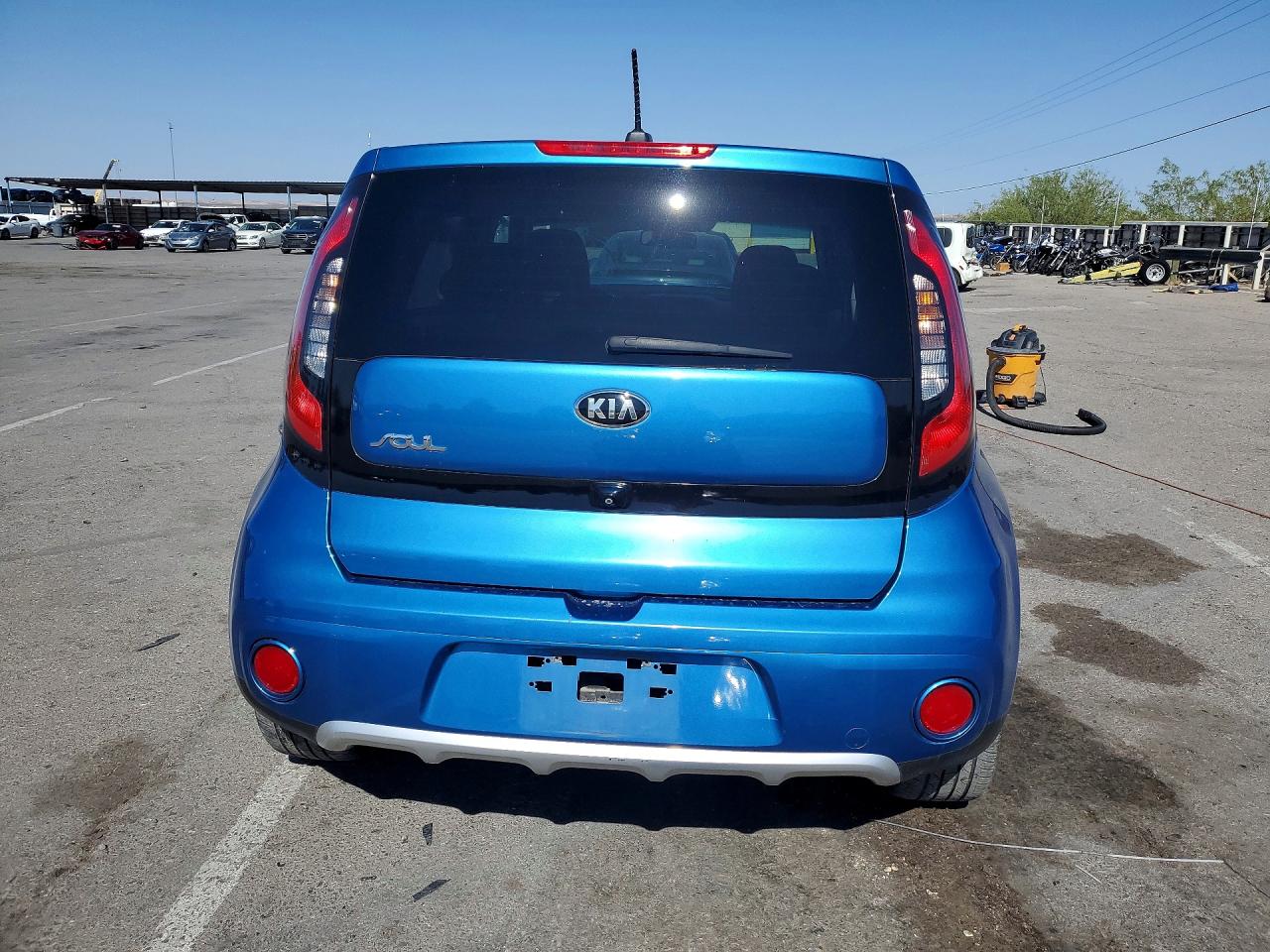 2017 KIA SOUL