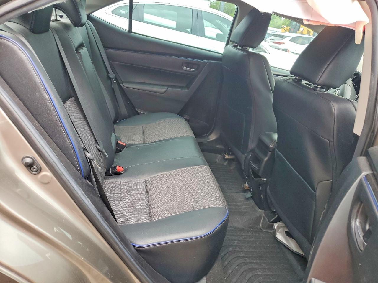 2019 TOYOTA COROLLA