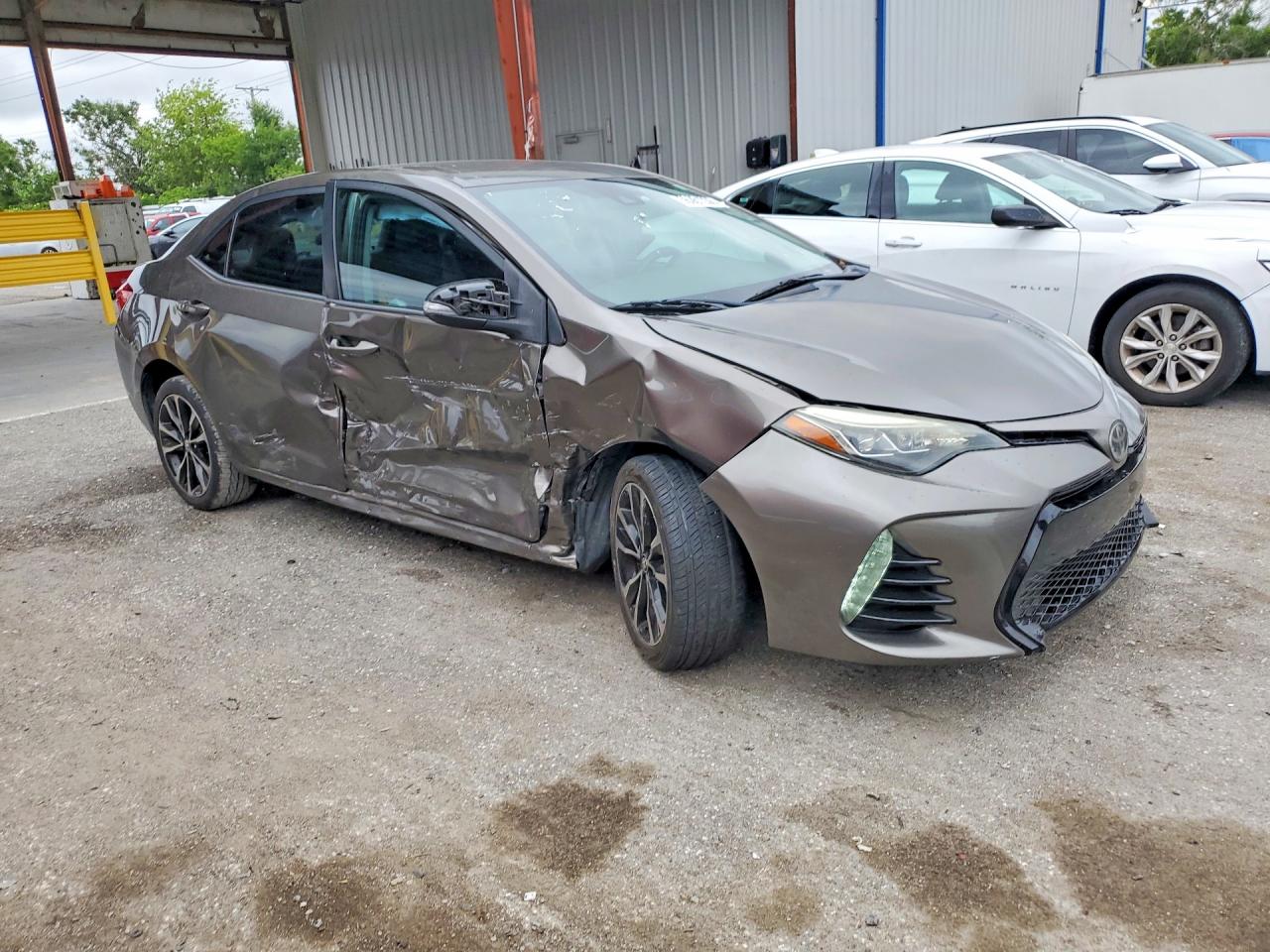 2019 TOYOTA COROLLA