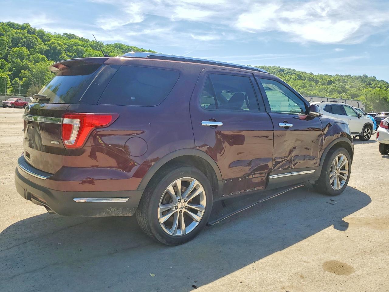 2019 FORD EXPLORER