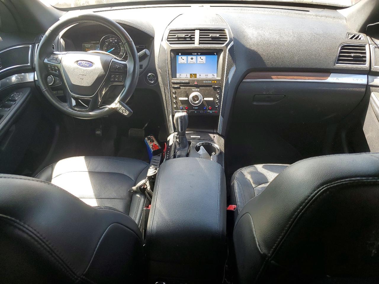 2019 FORD EXPLORER