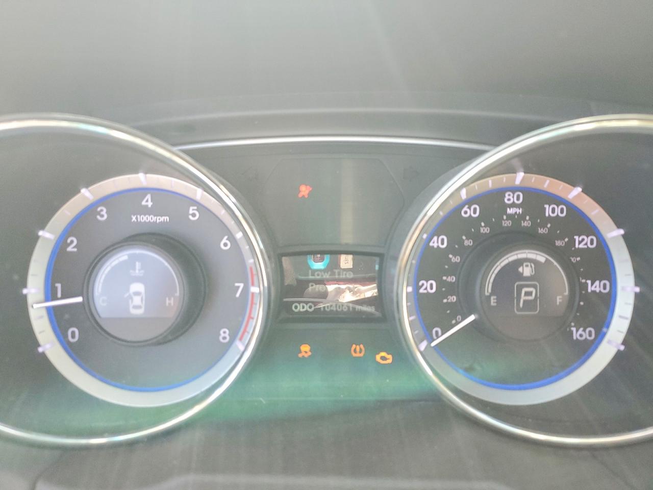 2011 HYUNDAI SONATA
