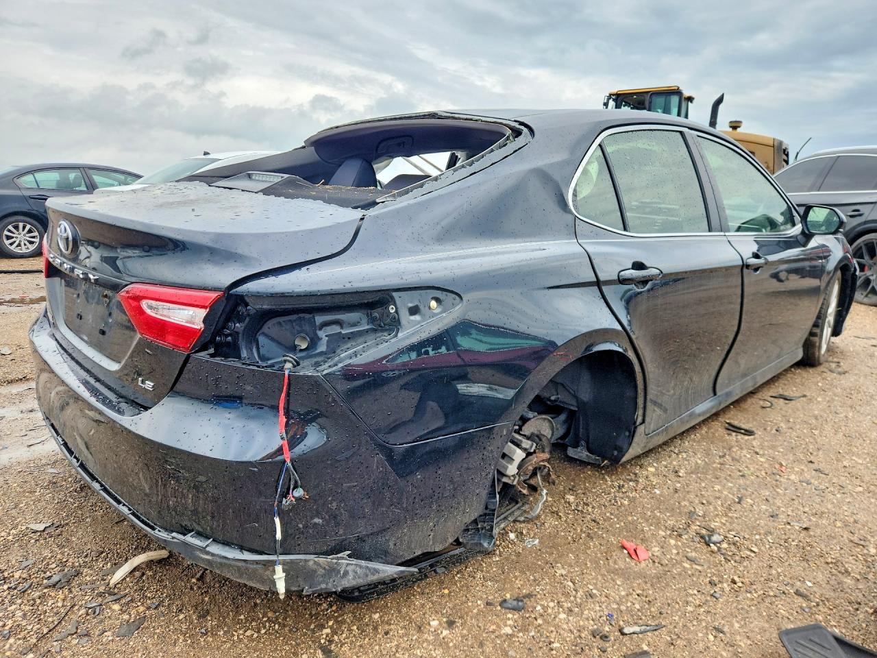 2018 TOYOTA CAMRY