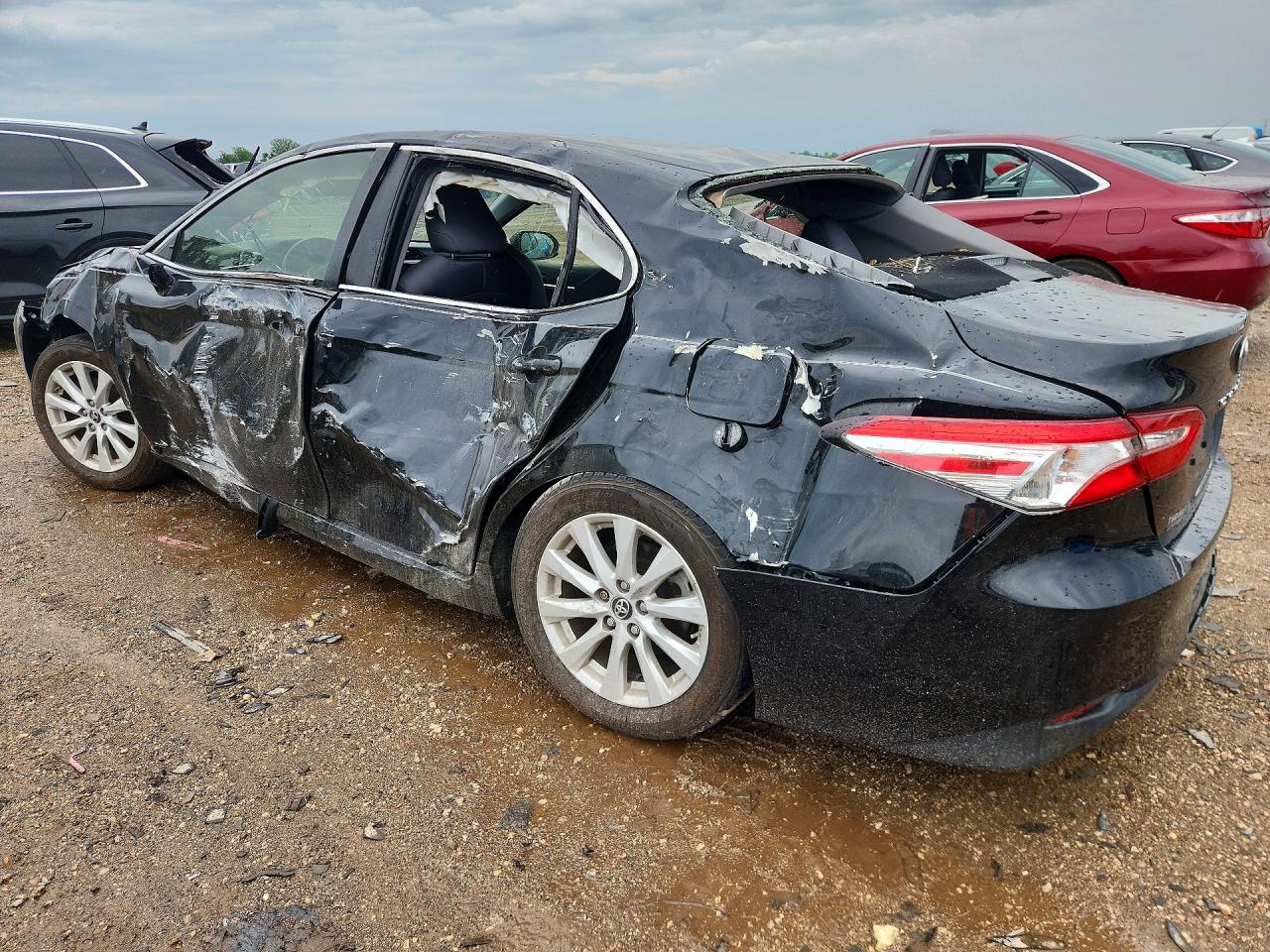 2018 TOYOTA CAMRY