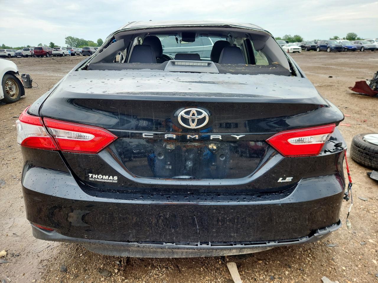 2018 TOYOTA CAMRY