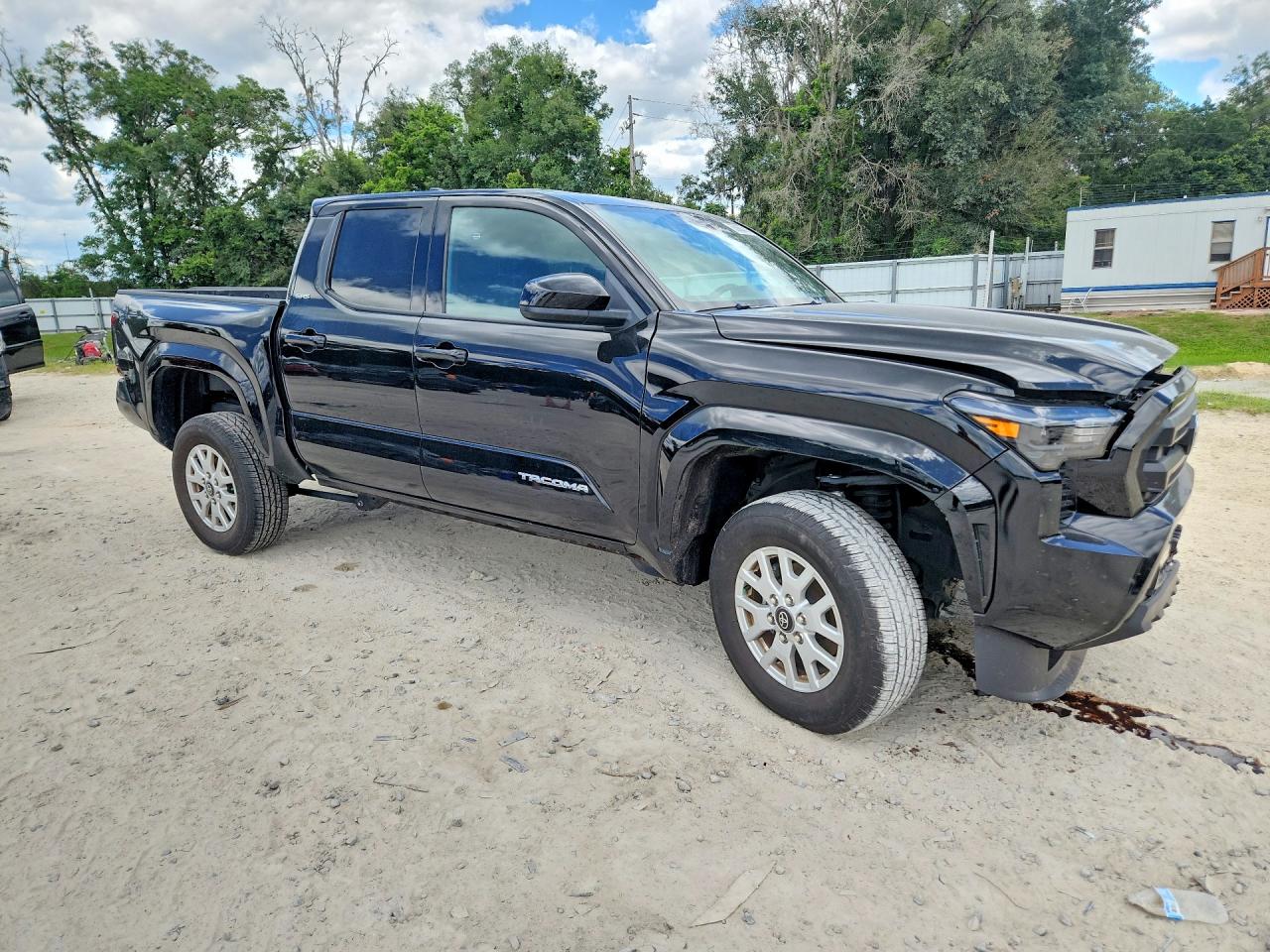 2025 TOYOTA TACOMA