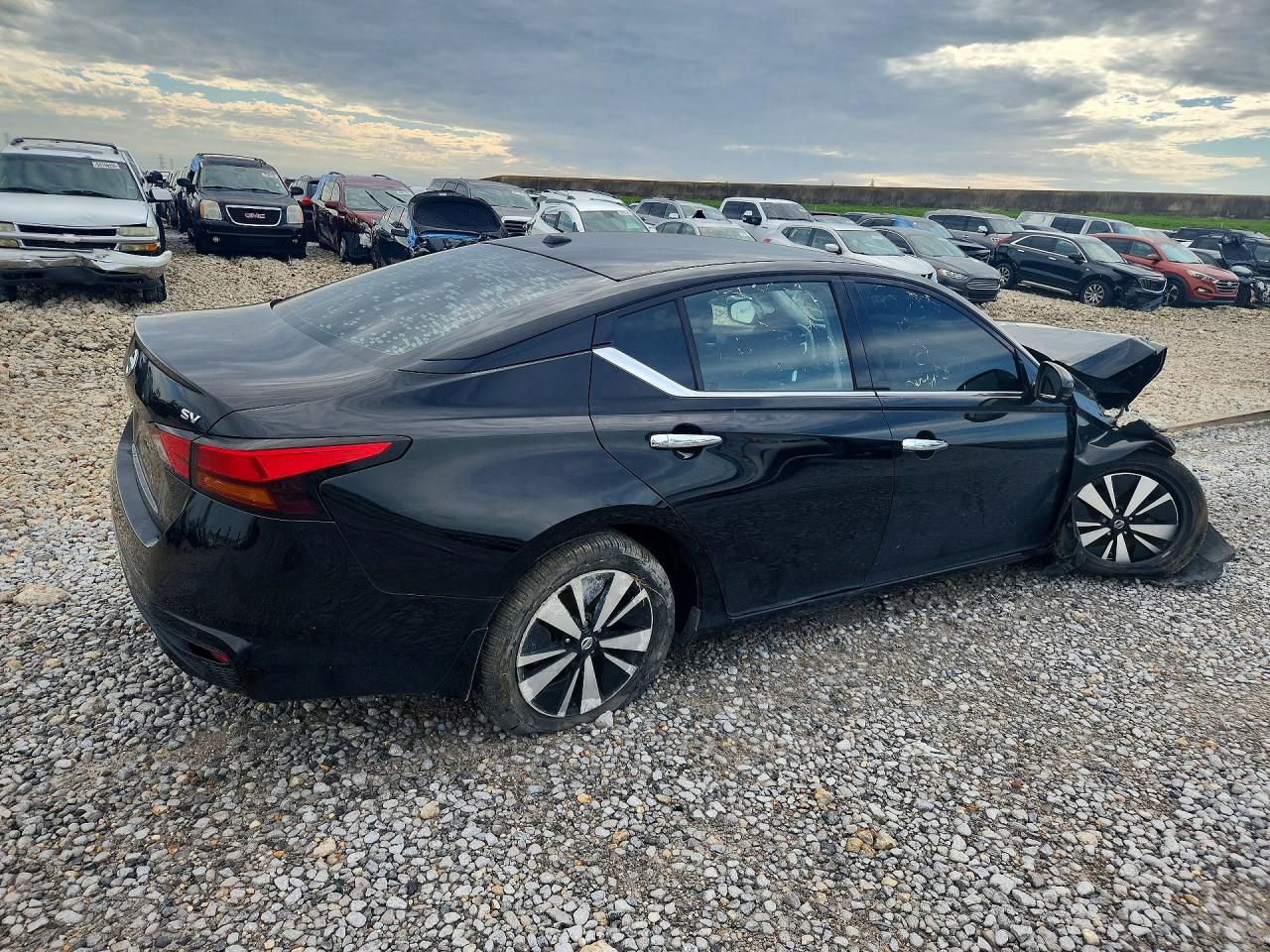 2019 NISSAN ALTIMA