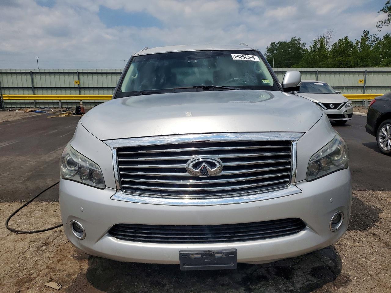 2011 INFINITI QX56