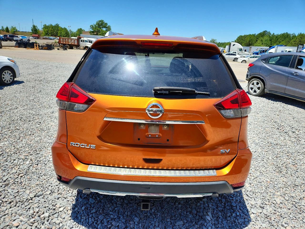2017 NISSAN ROGUE