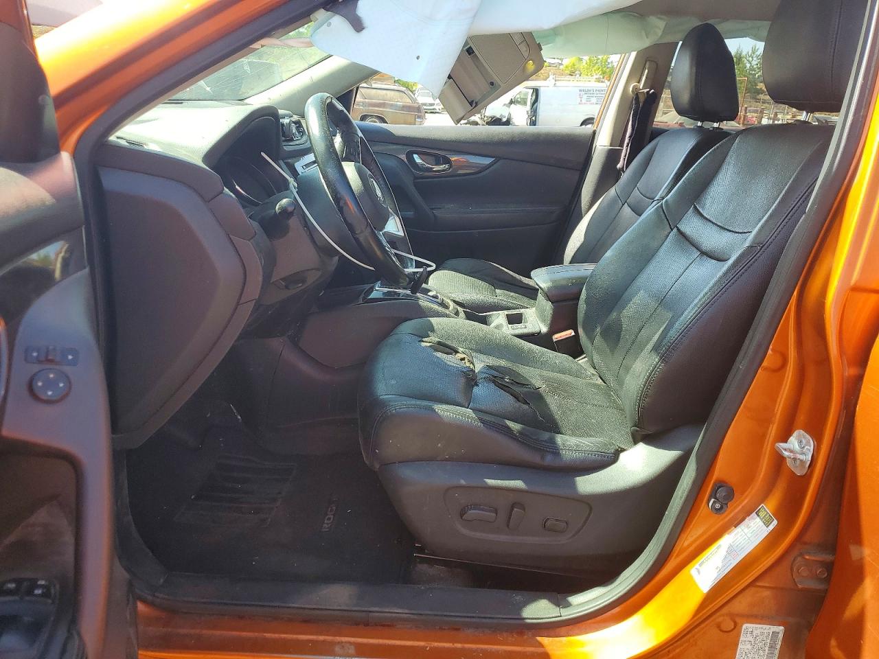 2017 NISSAN ROGUE