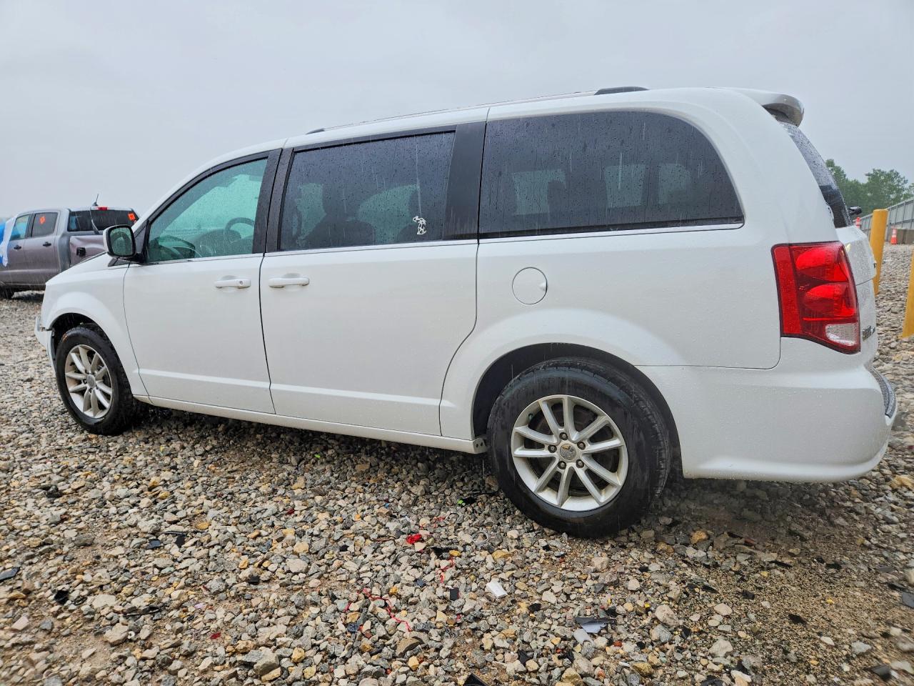 2020 DODGE CARAVAN