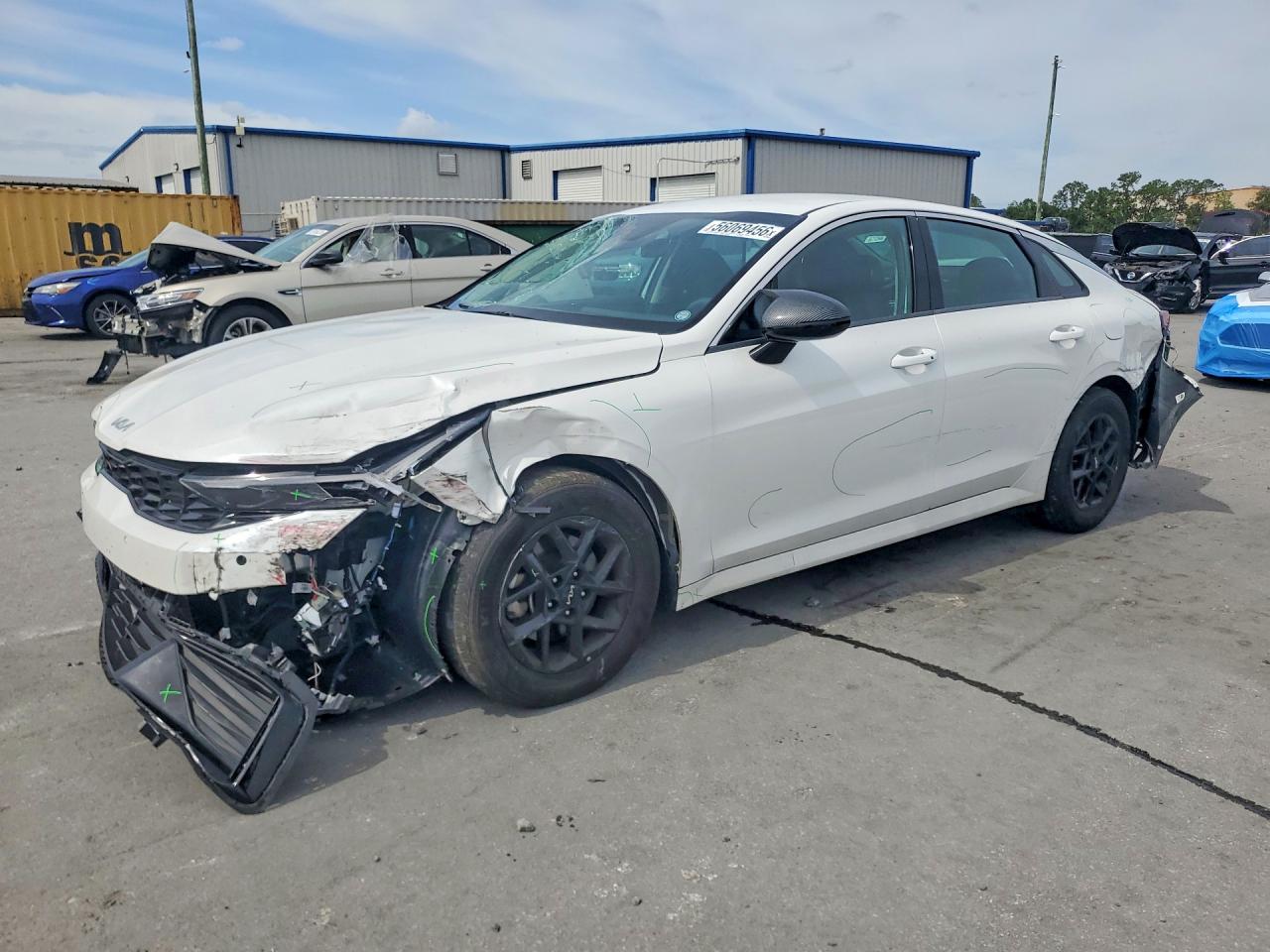 2025 KIA K5