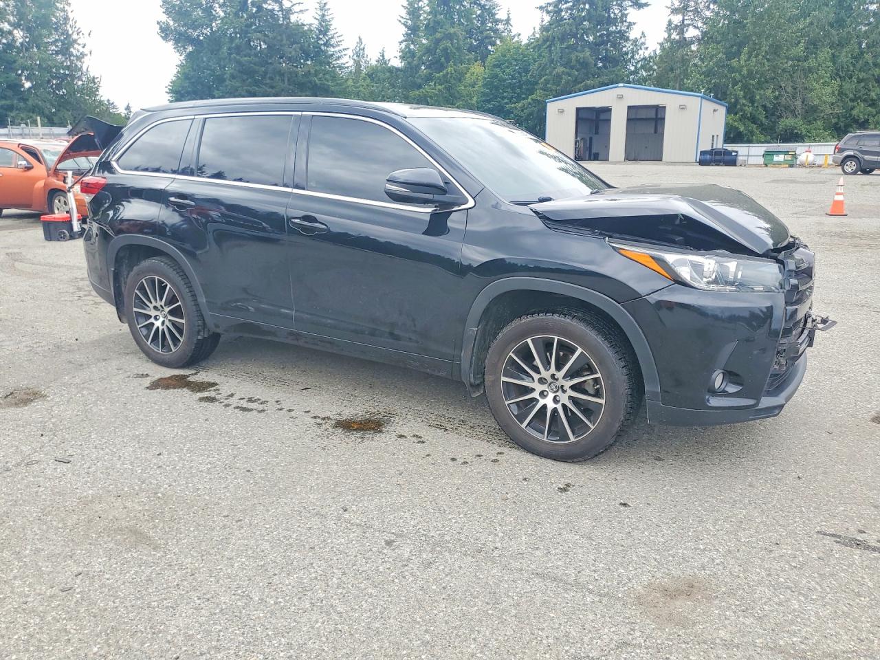 2018 TOYOTA HIGHLANDER