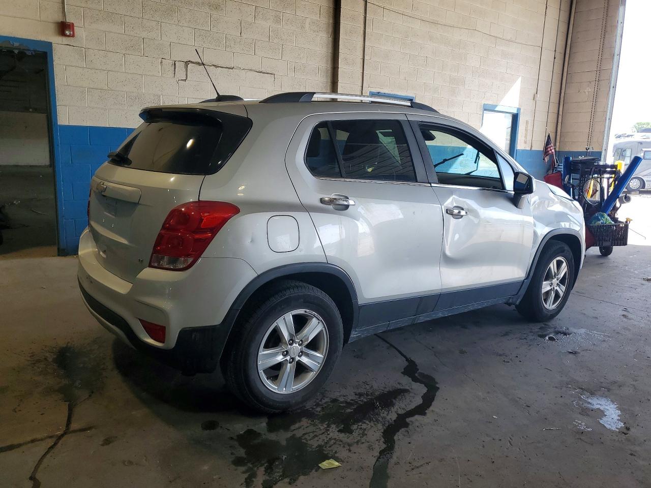 2017 CHEVROLET TRAX