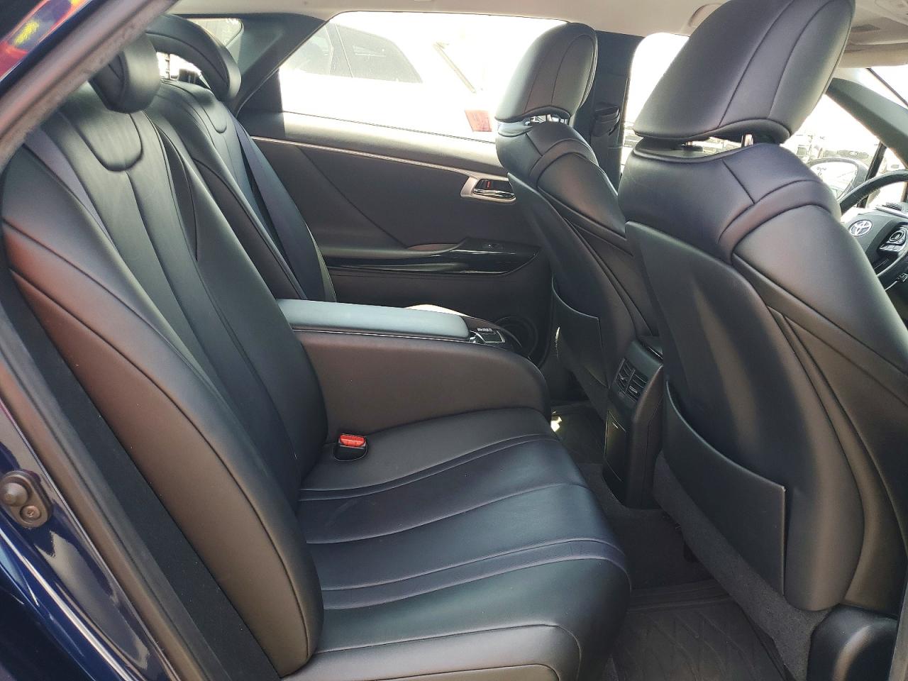 2017 TOYOTA MIRAI