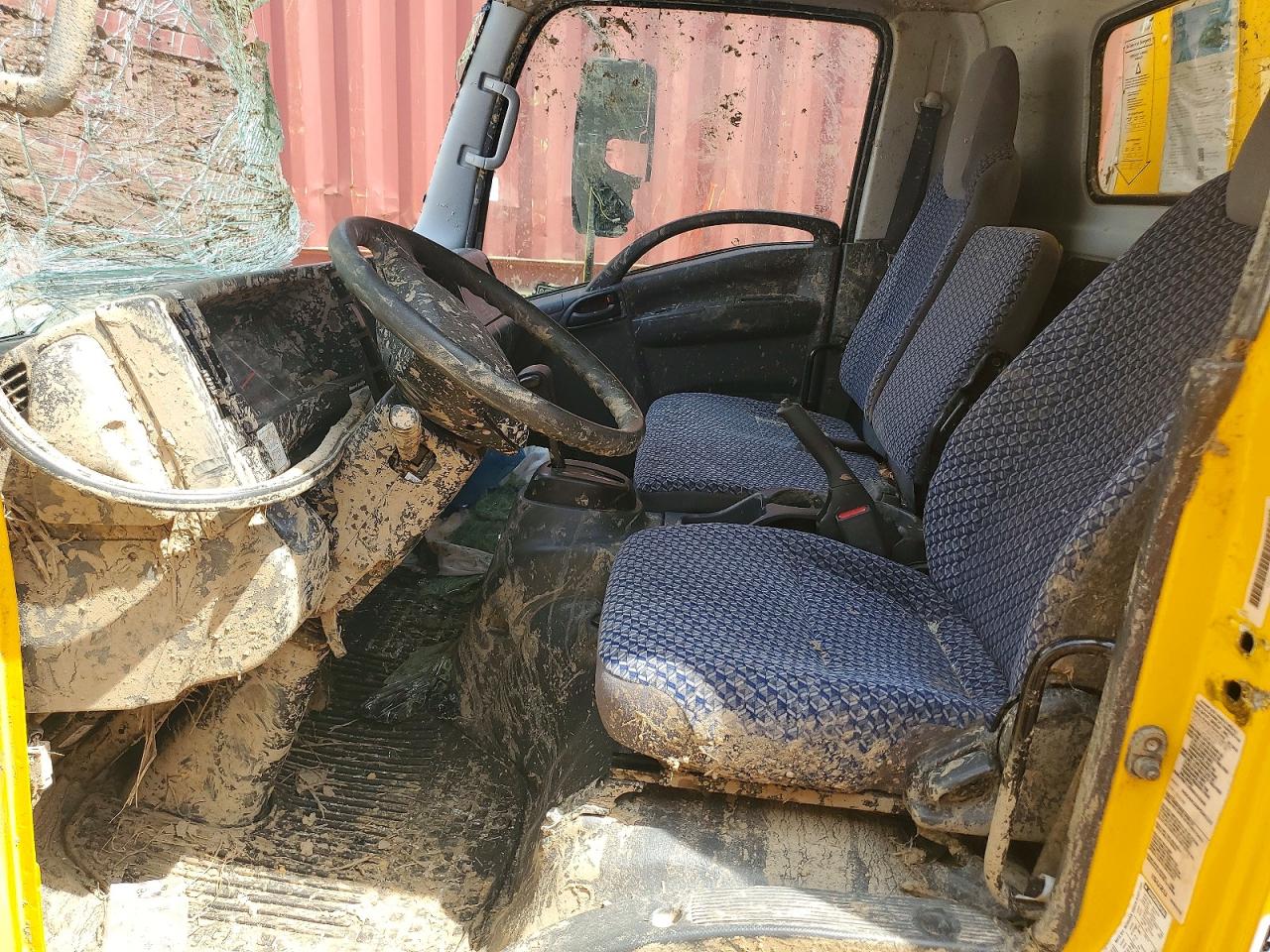 2023 ISUZU NPR