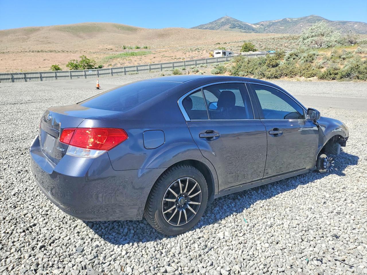 2013 SUBARU LEGACY