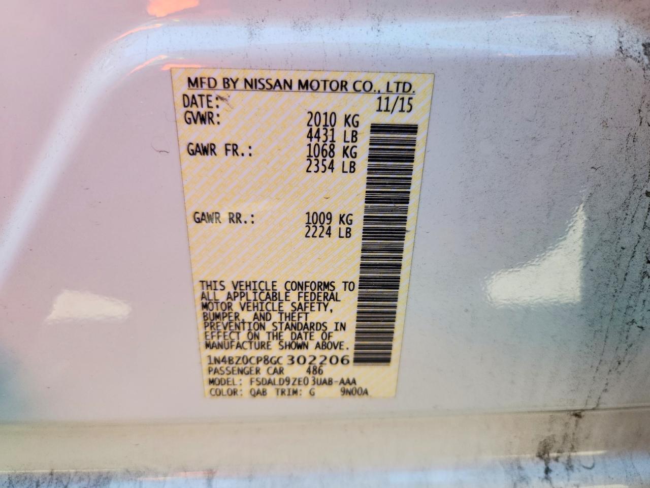2016 NISSAN LEAF