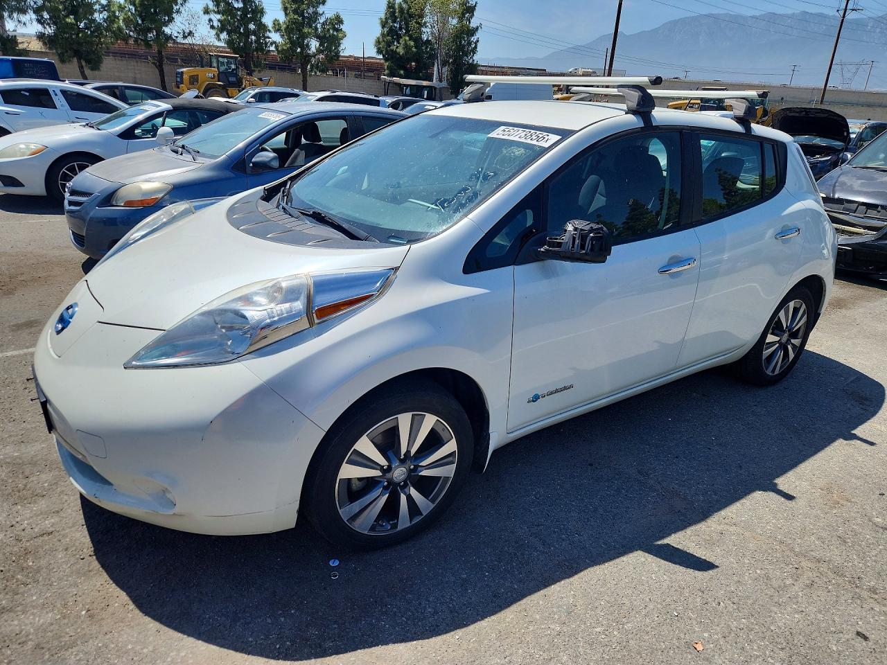 2016 NISSAN LEAF