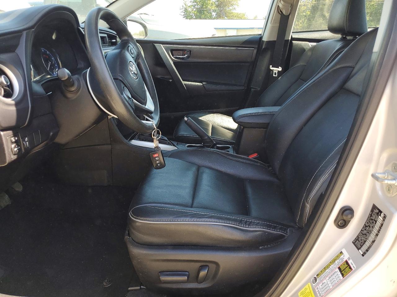 2017 TOYOTA COROLLA