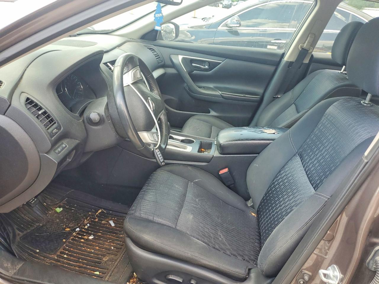 2017 NISSAN ALTIMA