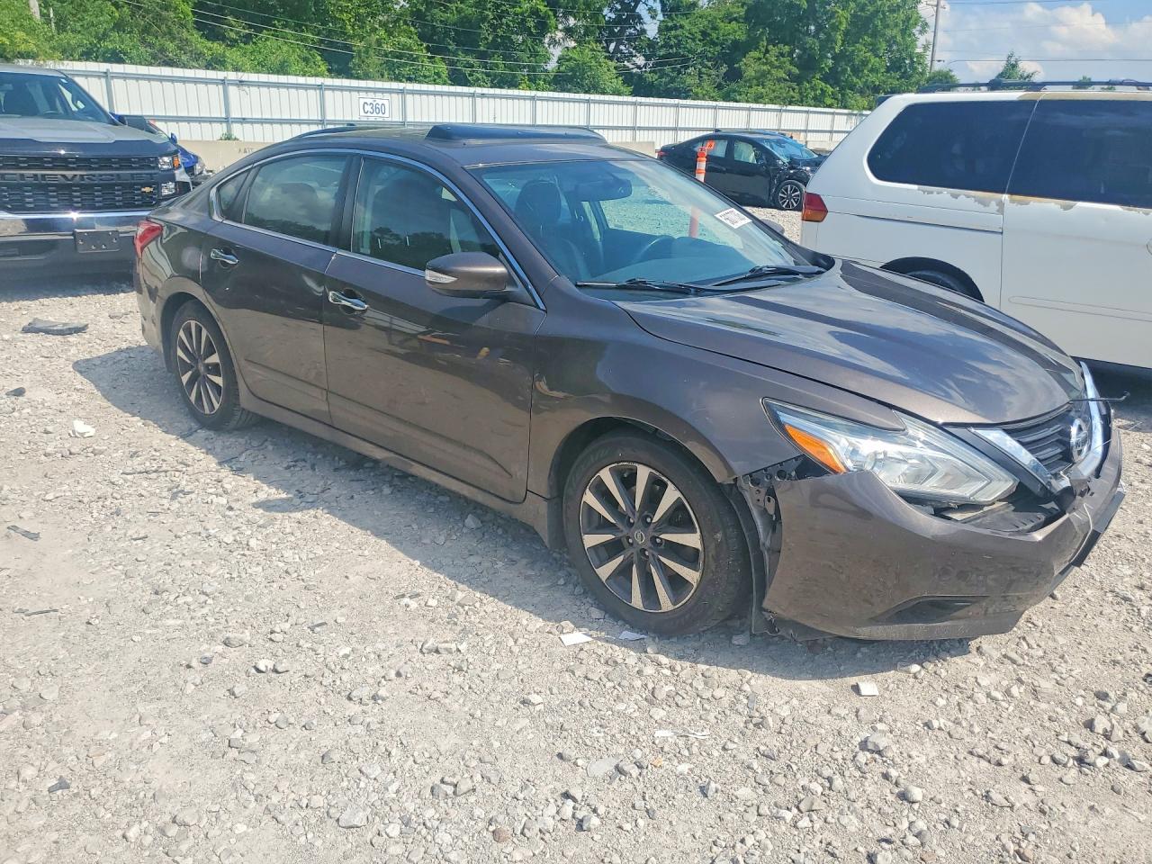2017 NISSAN ALTIMA