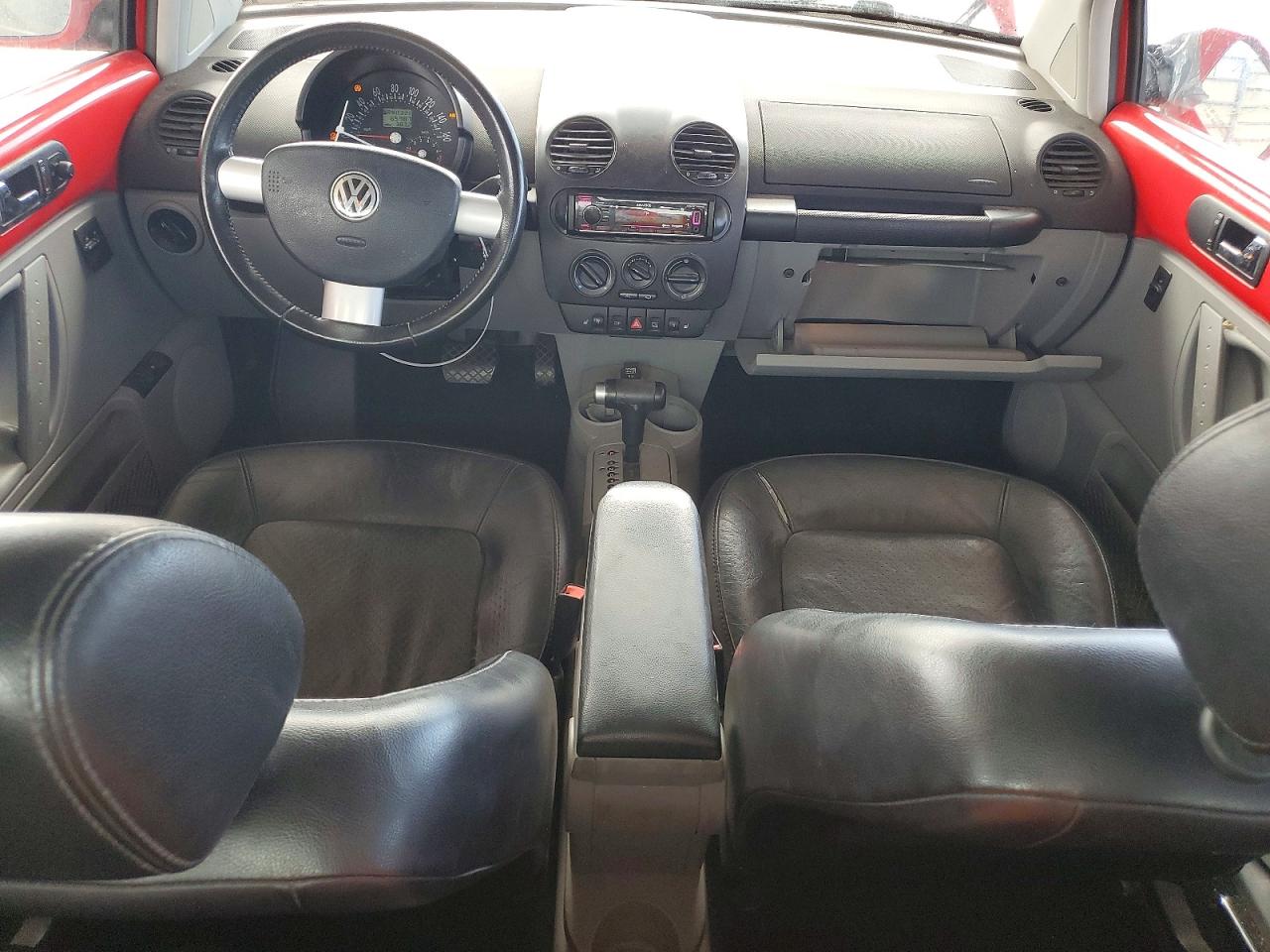 2003 VOLKSWAGEN BEETLE
