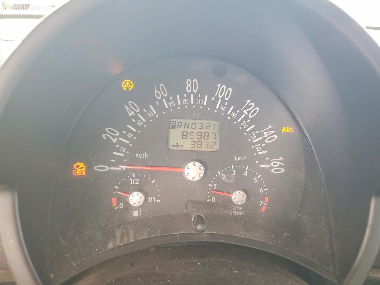 2003 VOLKSWAGEN BEETLE