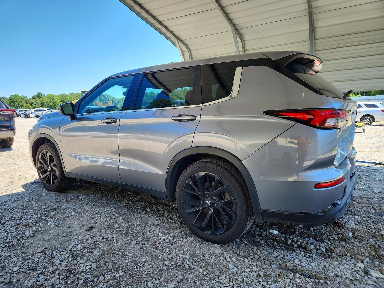 2022 MITSUBISHI OUTLANDER