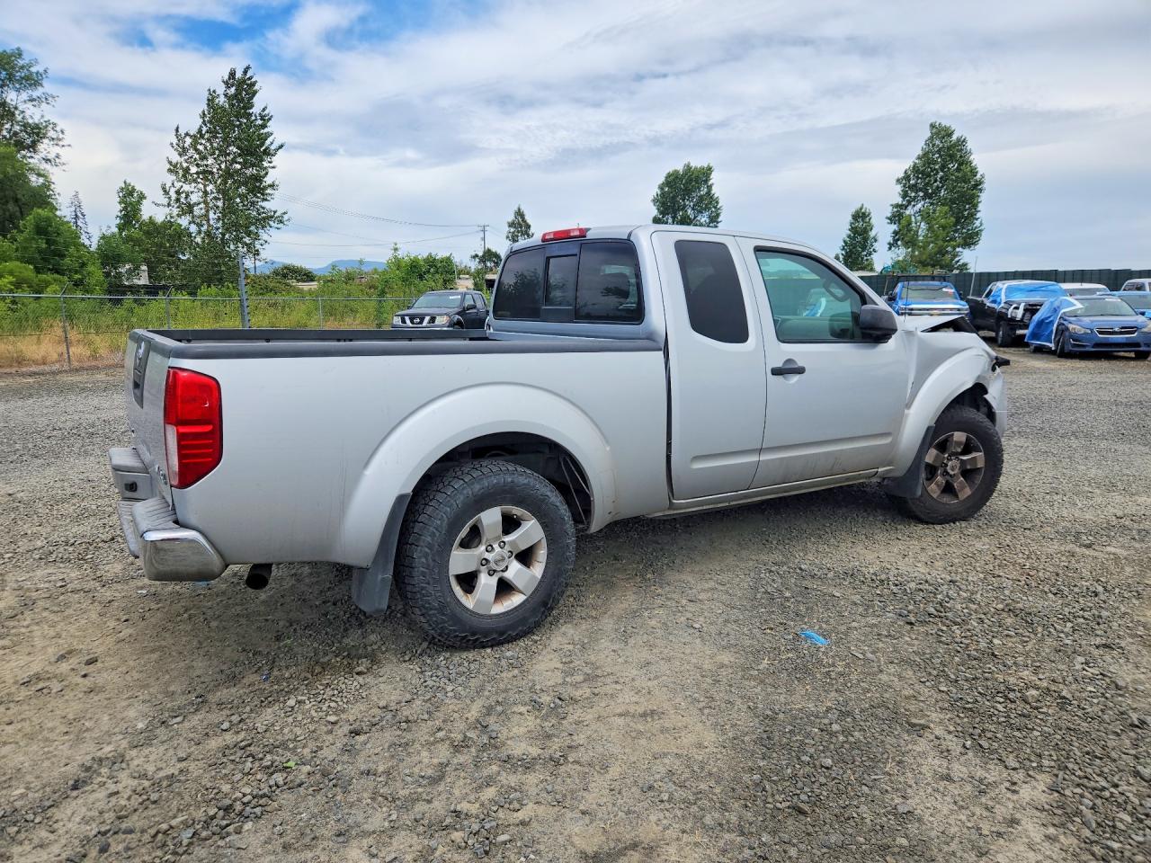 2012 NISSAN FRONTIER