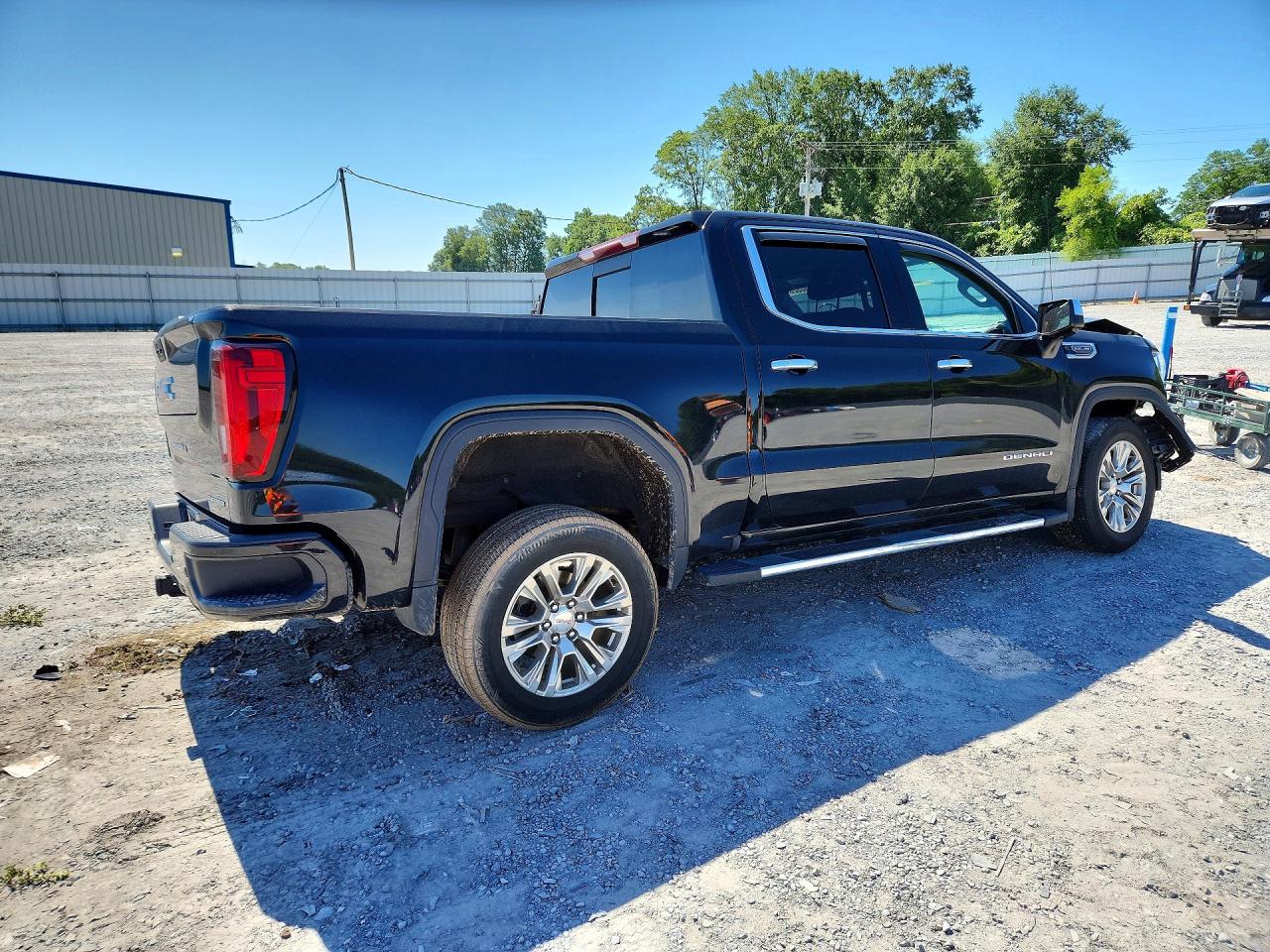 2021 GMC SIERRA