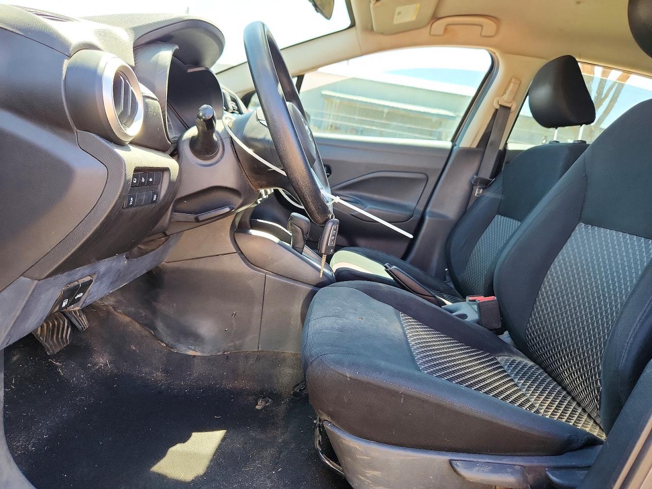 2022 NISSAN VERSA