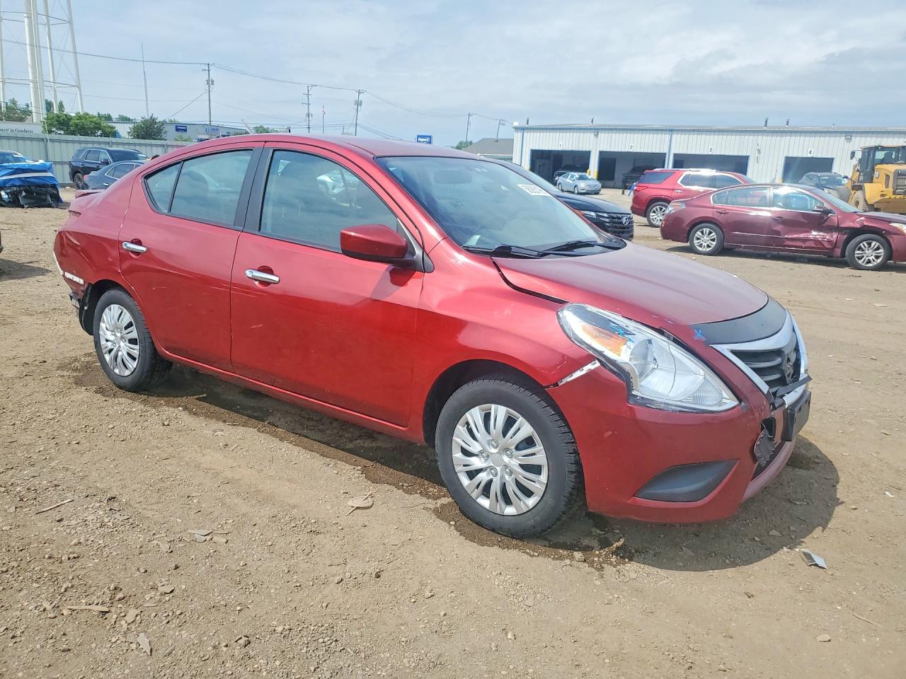 2016 NISSAN VERSA