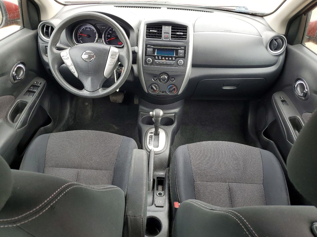 2016 NISSAN VERSA