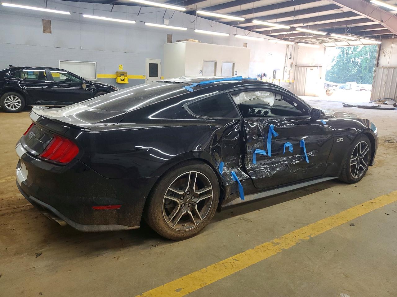 2019 FORD MUSTANG