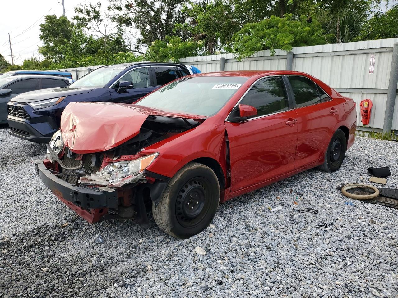 2014 TOYOTA CAMRY
