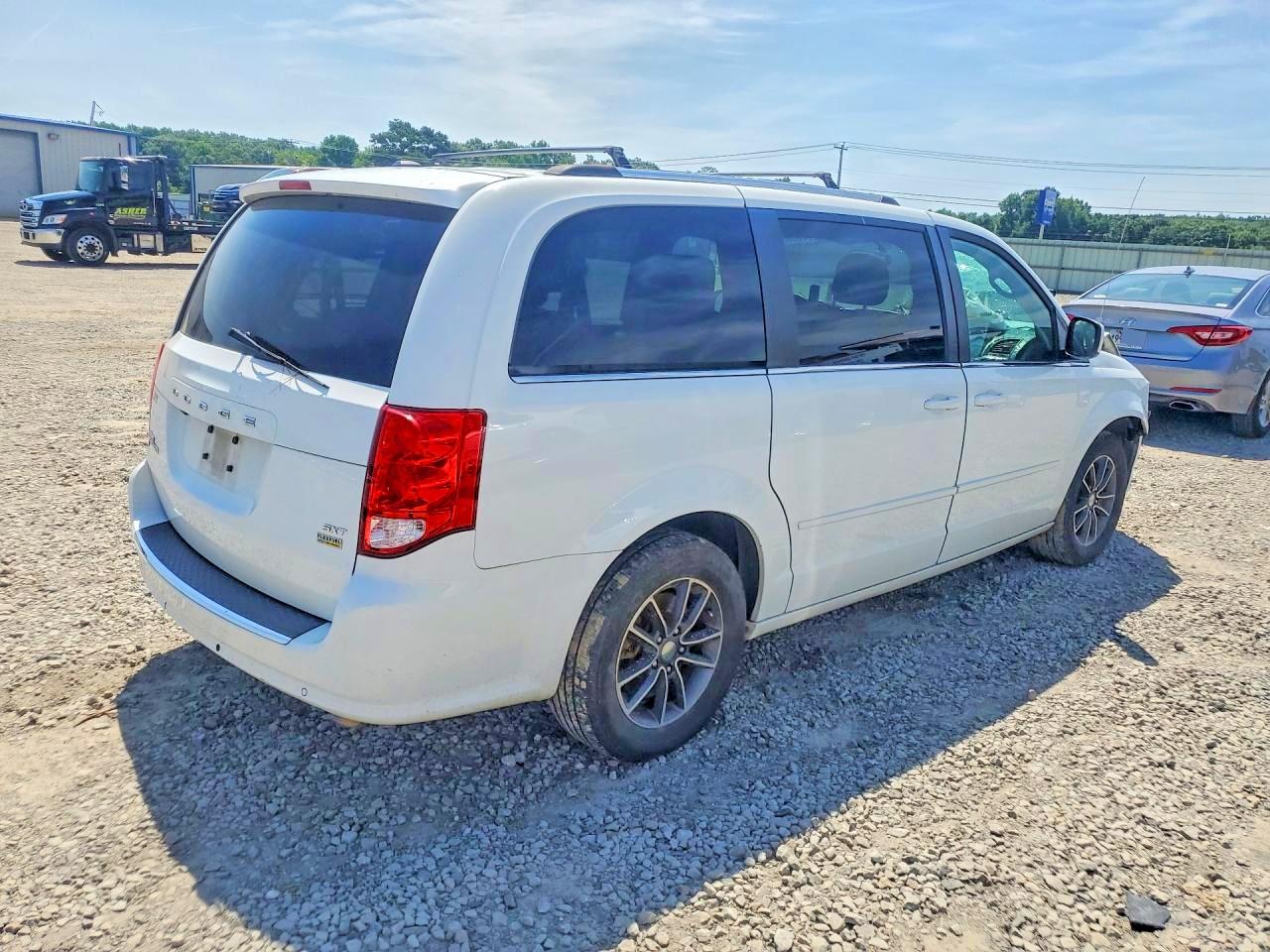 2017 DODGE CARAVAN
