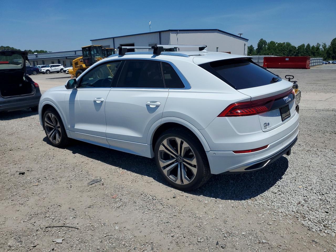 2021 AUDI Q8