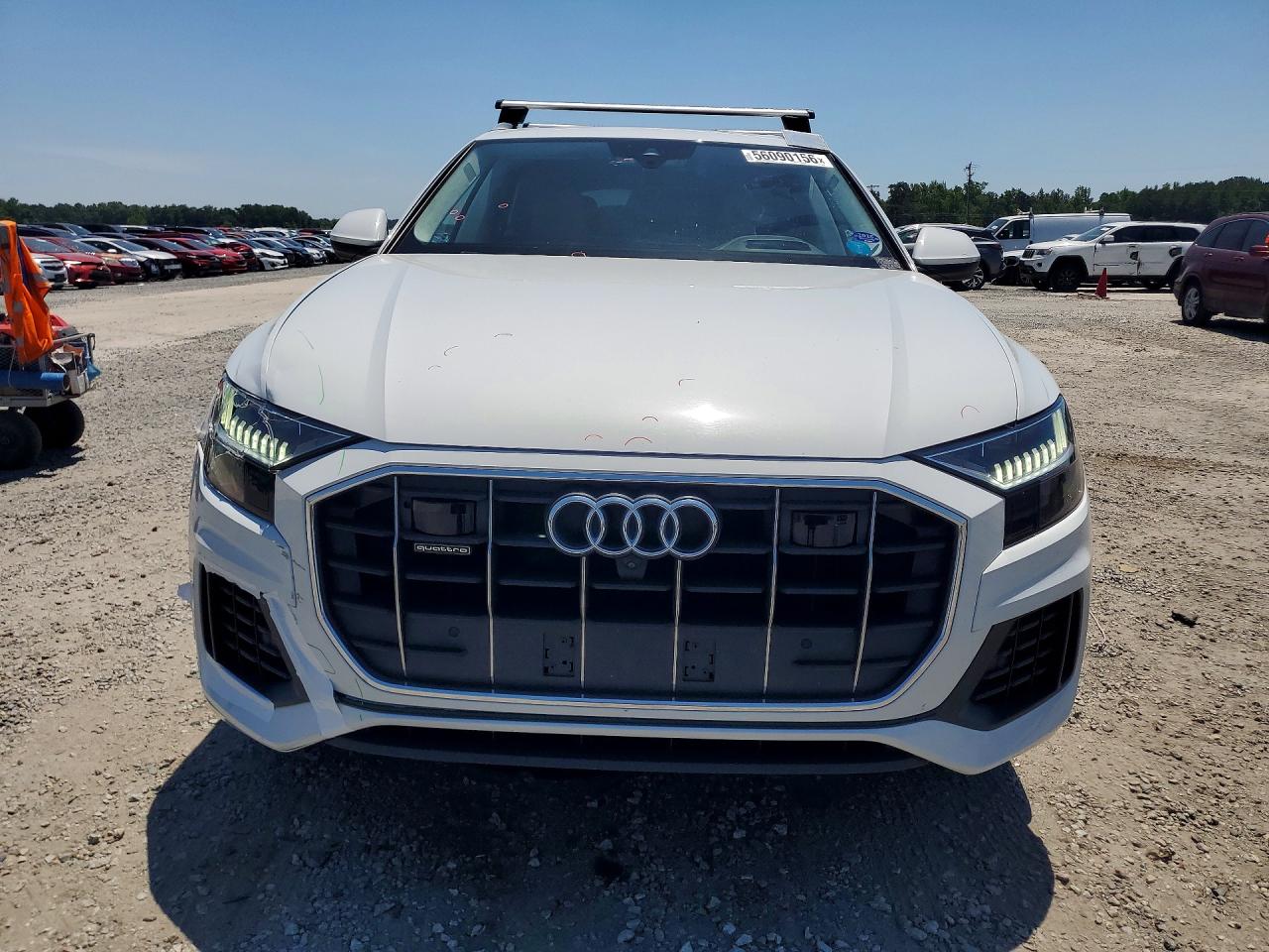 2021 AUDI Q8