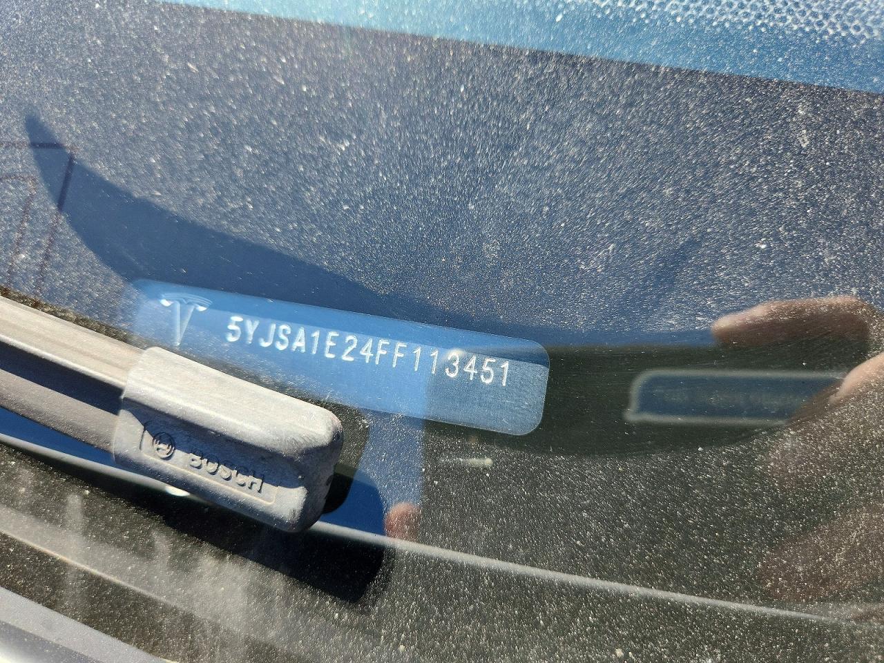 2015 TESLA MODEL S