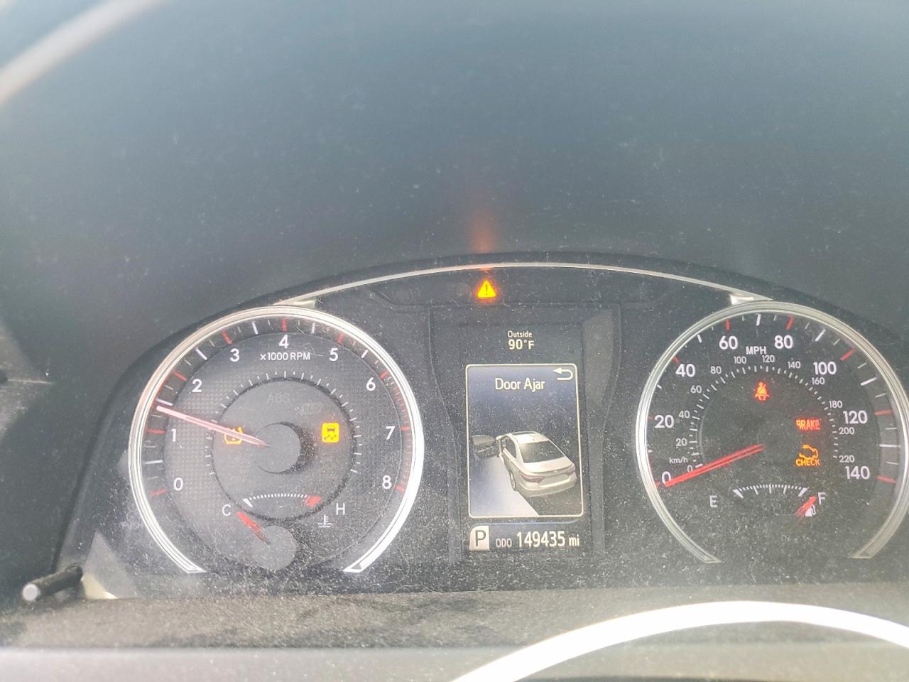 2016 TOYOTA CAMRY