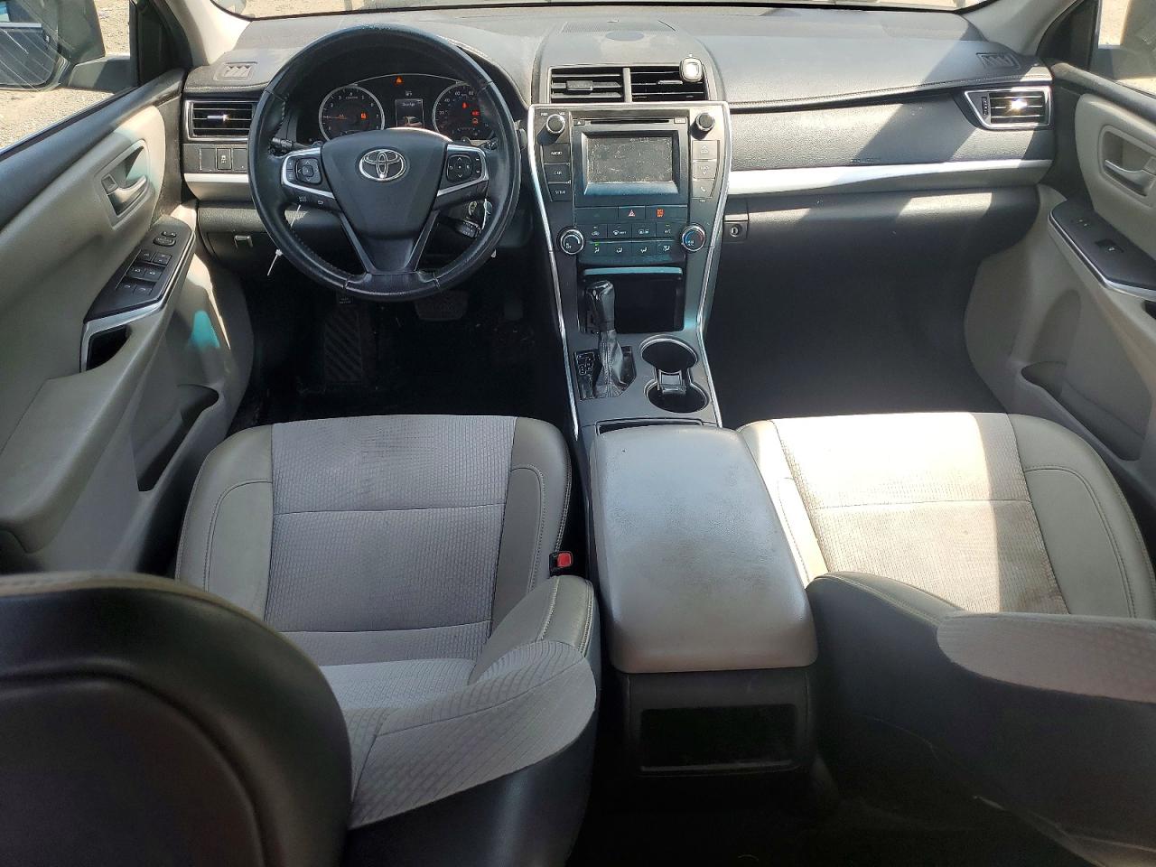 2016 TOYOTA CAMRY
