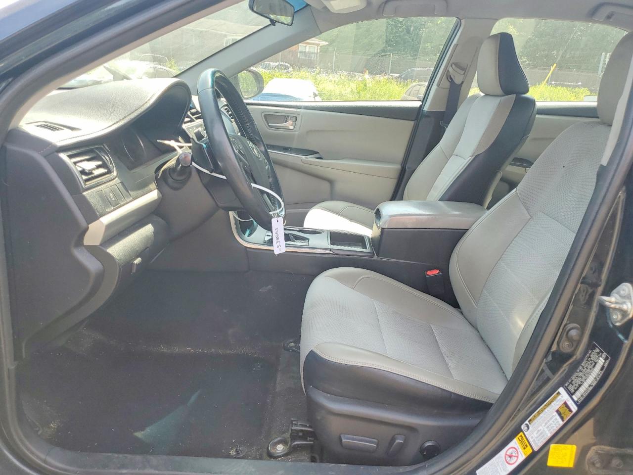 2016 TOYOTA CAMRY