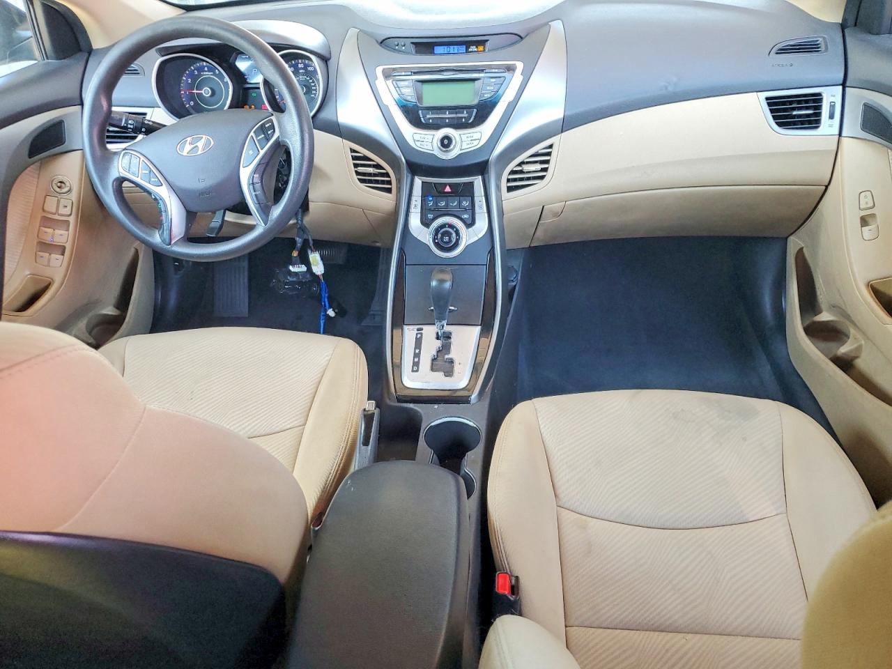 2012 HYUNDAI ELANTRA