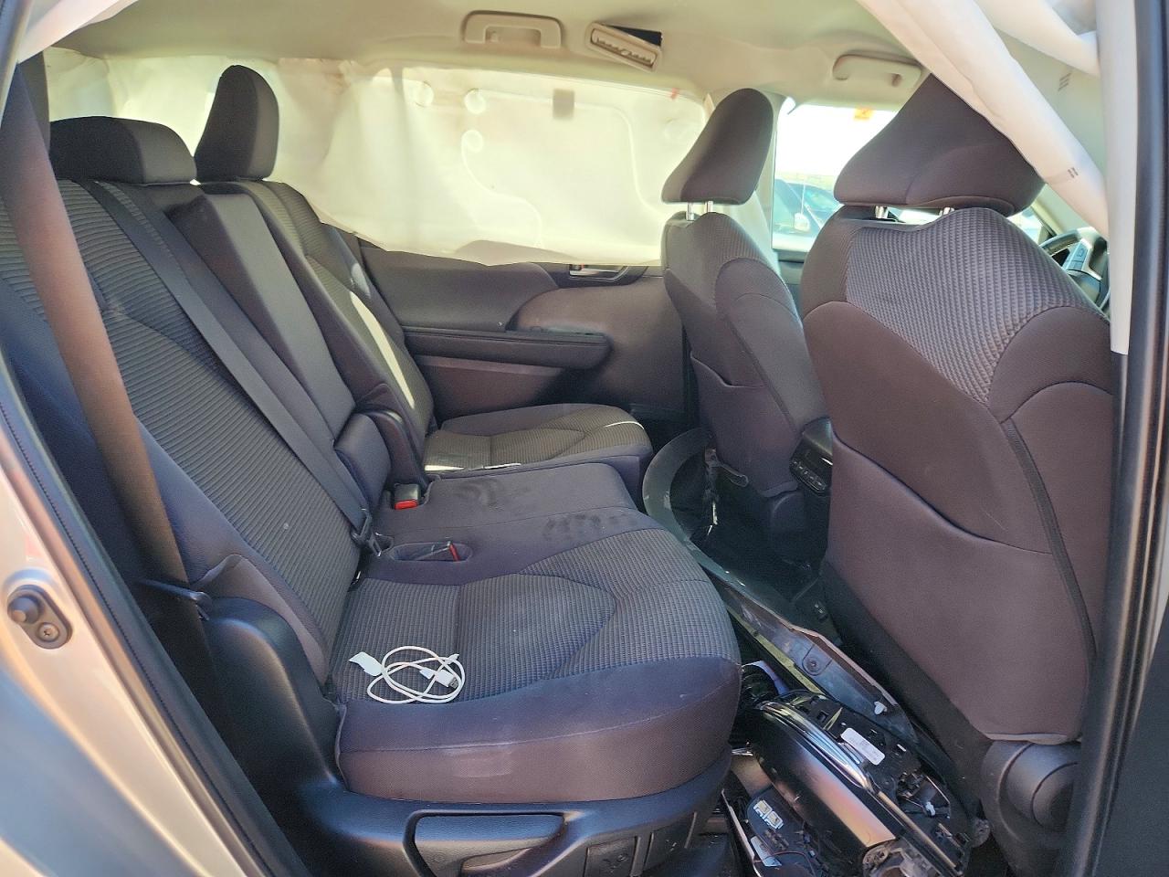 2022 TOYOTA HIGHLANDER