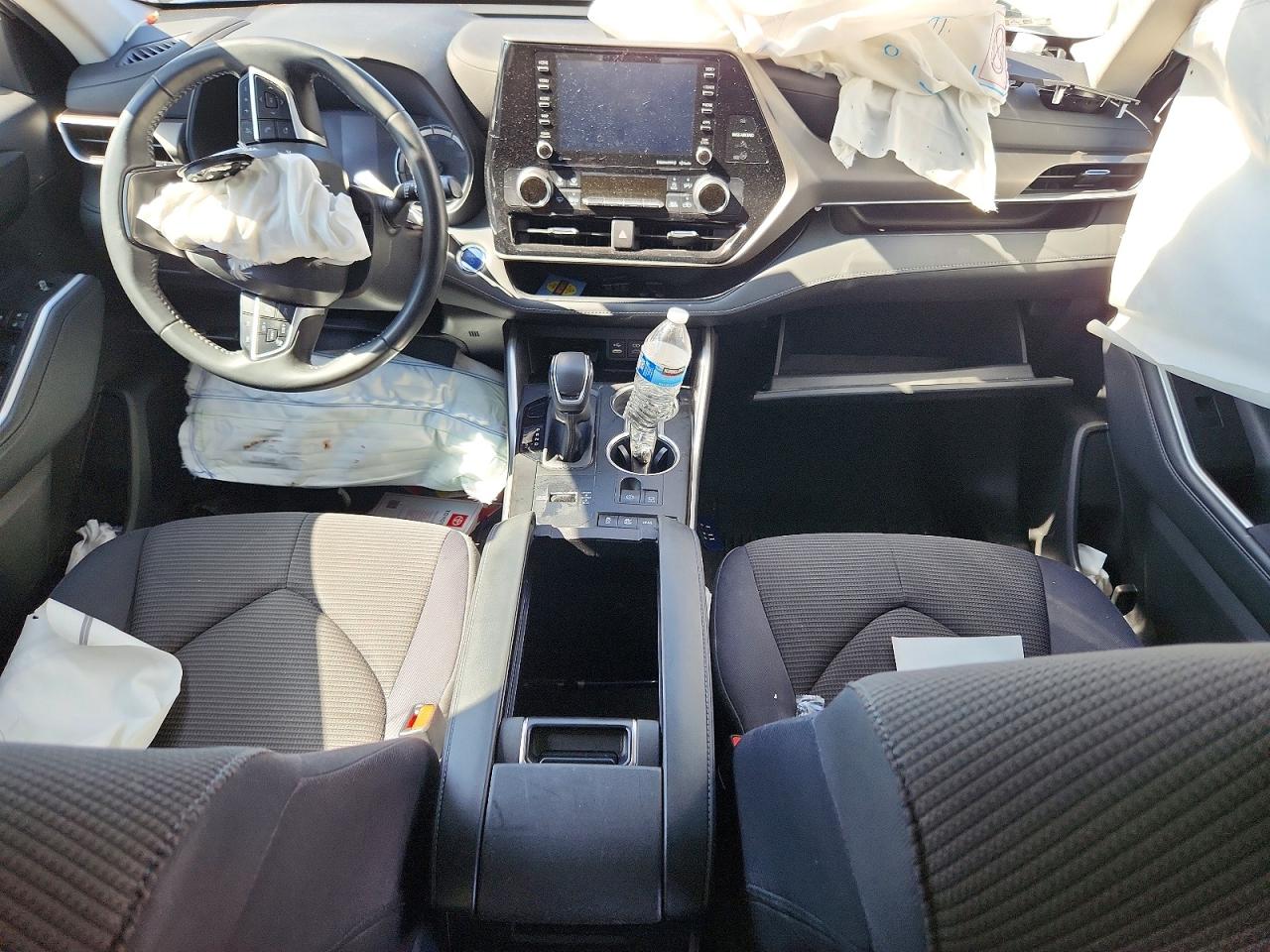 2022 TOYOTA HIGHLANDER