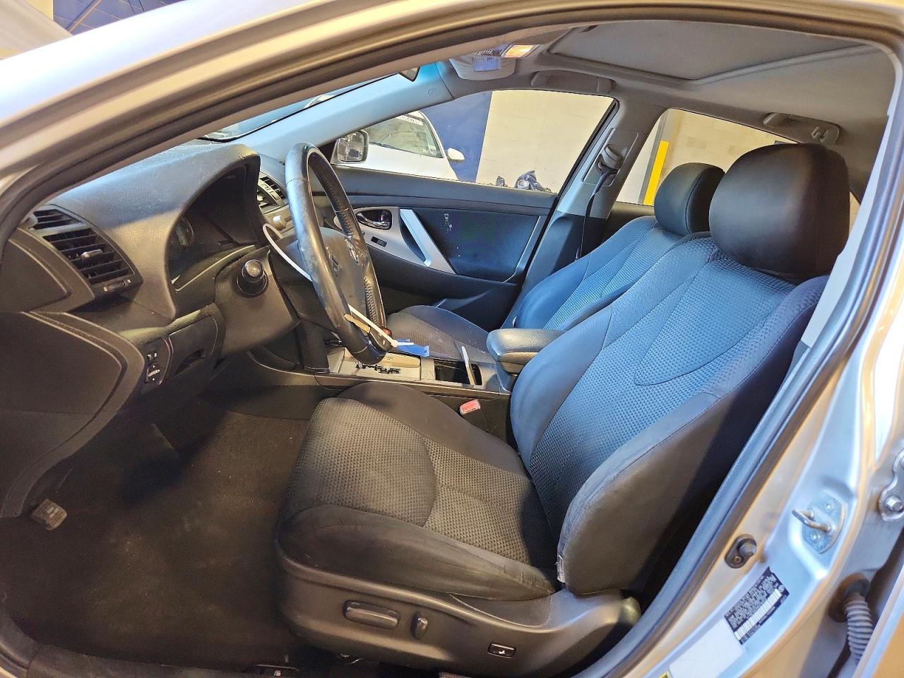 2009 TOYOTA CAMRY