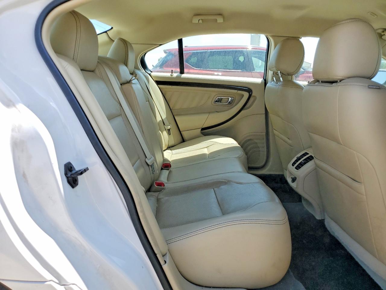 2015 FORD TAURUS