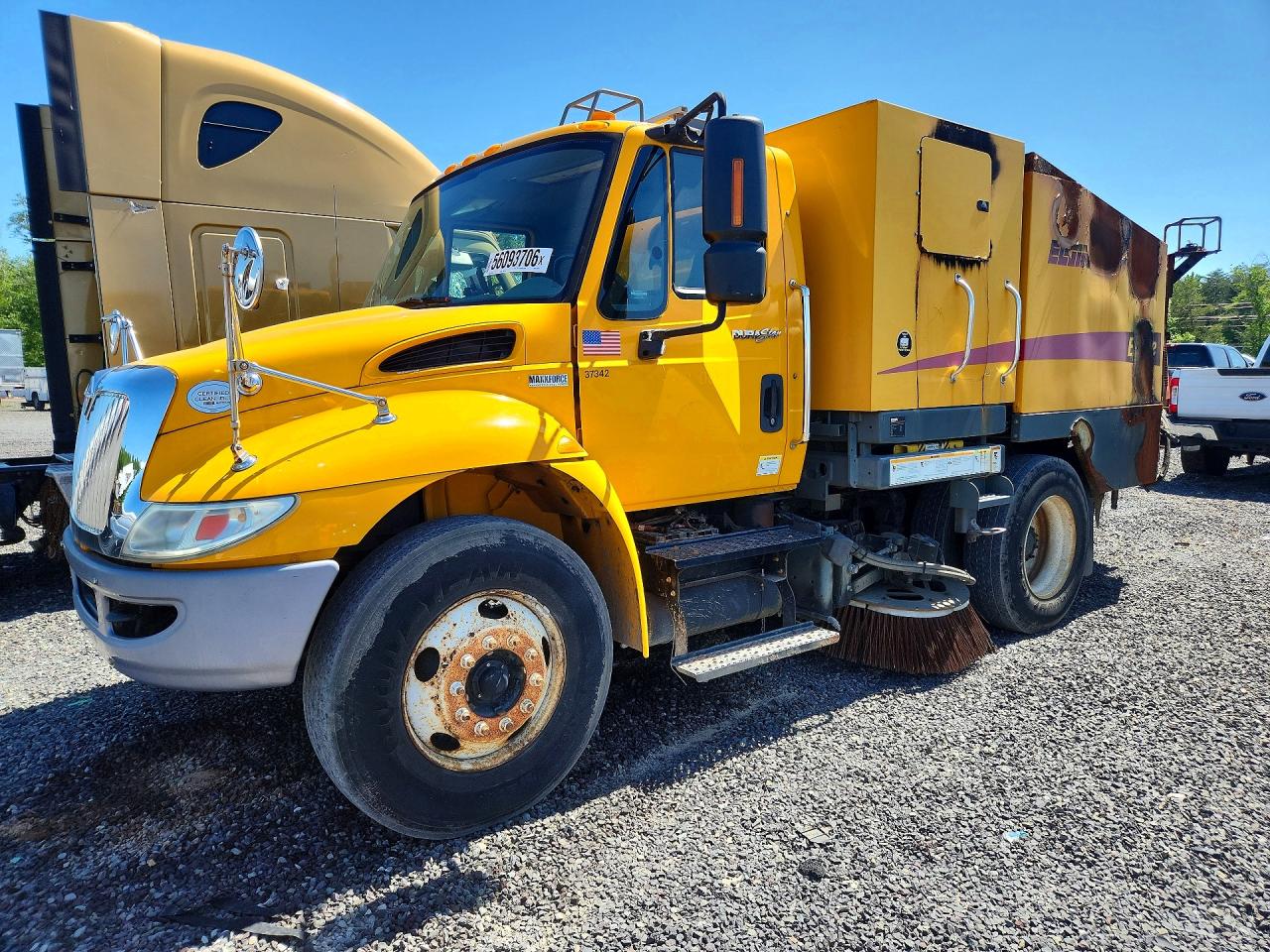 2014 INTL 4000 SERIE